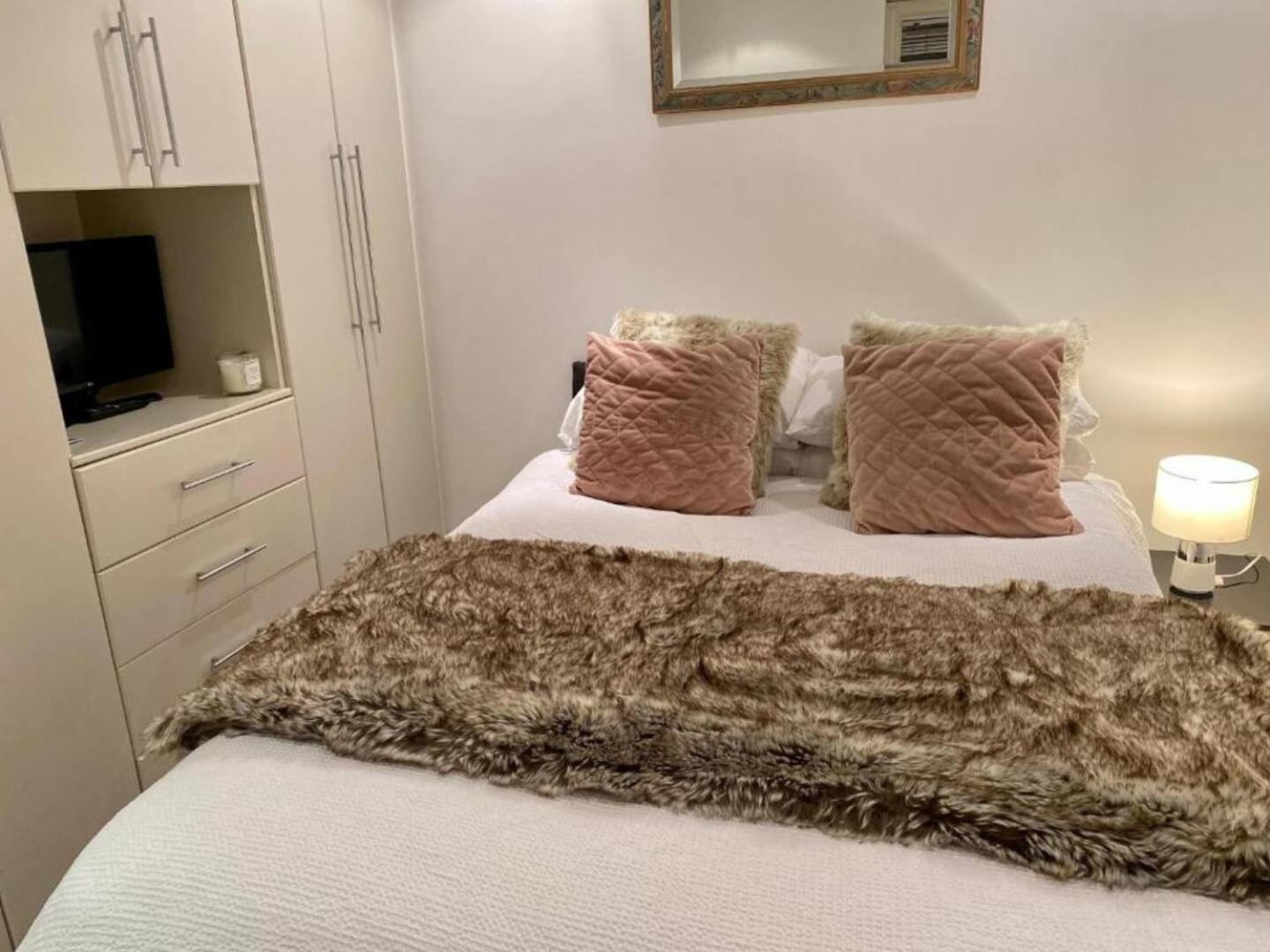 Niru Experience Hidden Gem In Chelsea 2Bd 2Ba Apartamento Londres Exterior foto